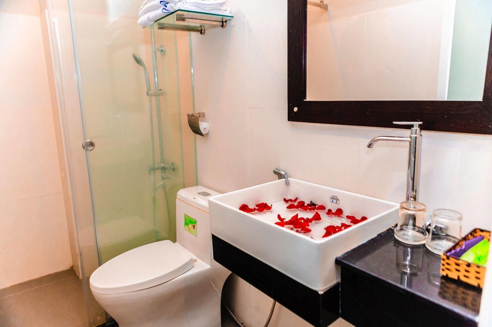 Cosmos Hotel Nha Trang By Ht Luaran gambar
